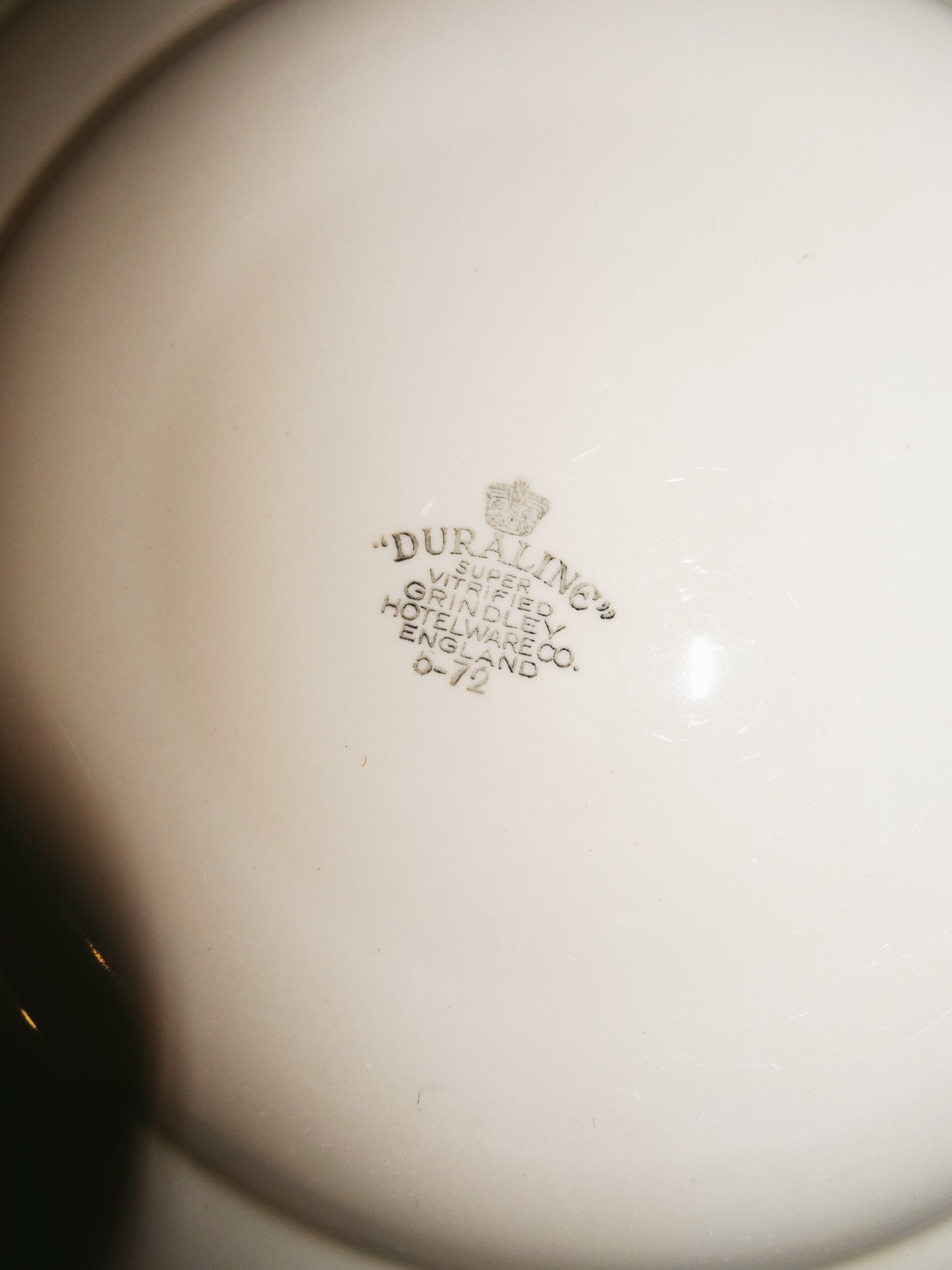 Vintage English 1970s Duraline Four Piece Plate Set