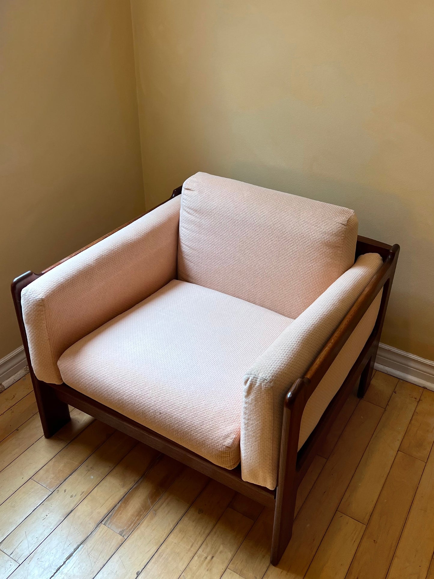 R.S Associates Arm Chair