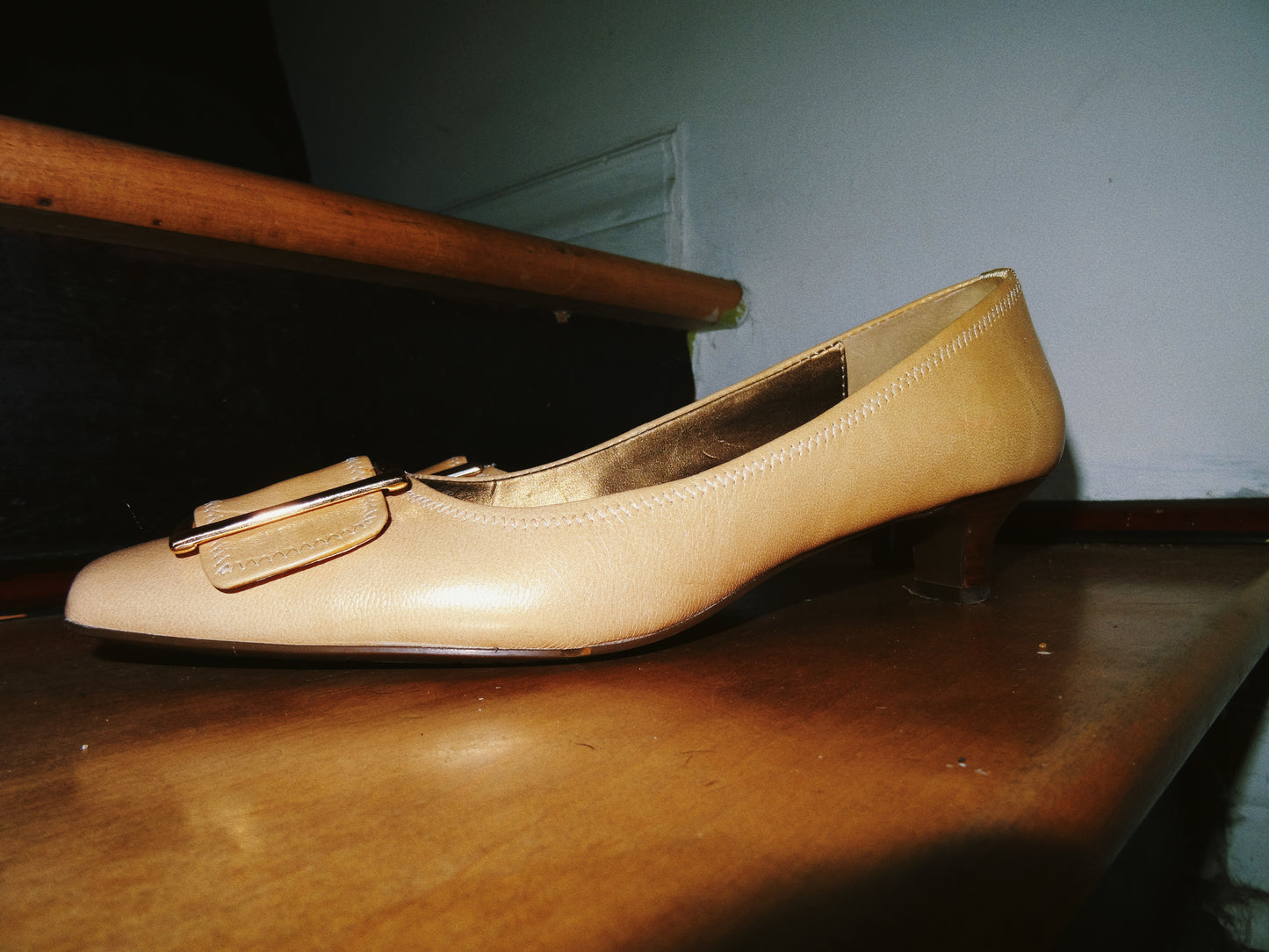 Beige Buckle Heel (Size 7.5)