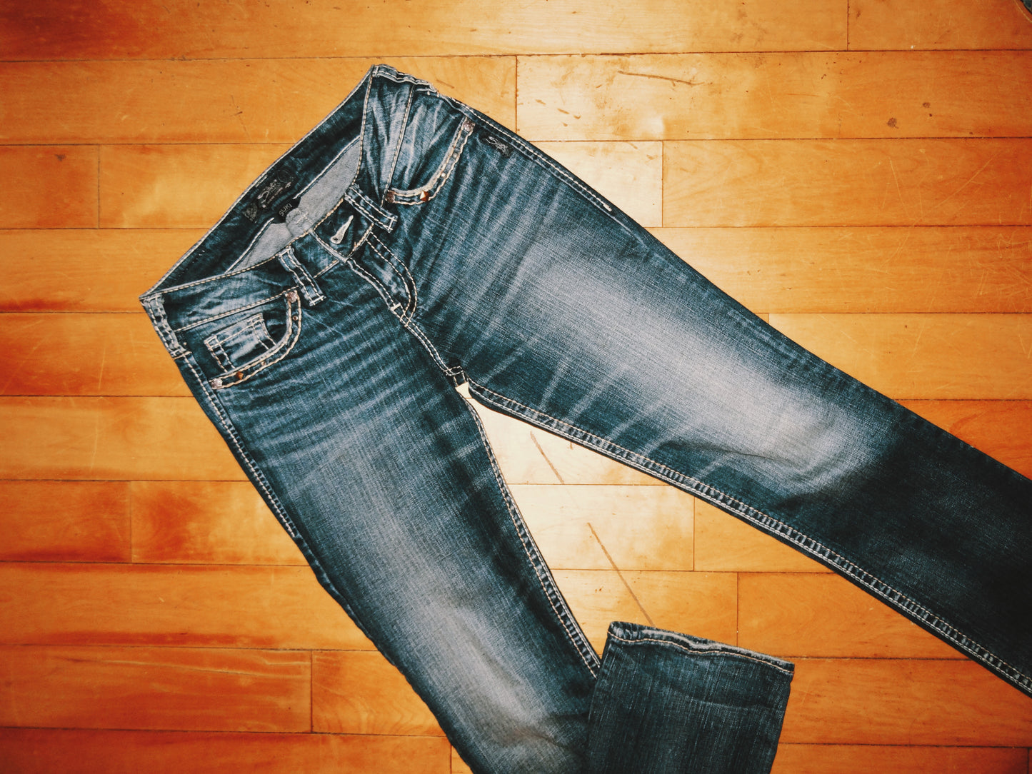 Suki Jeans 26W x 33L