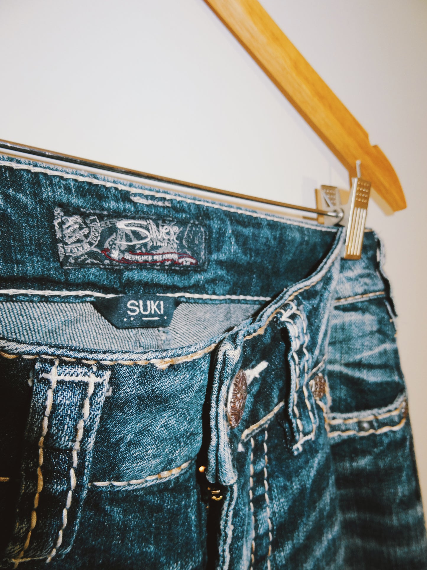 Suki Jeans 26W x 33L