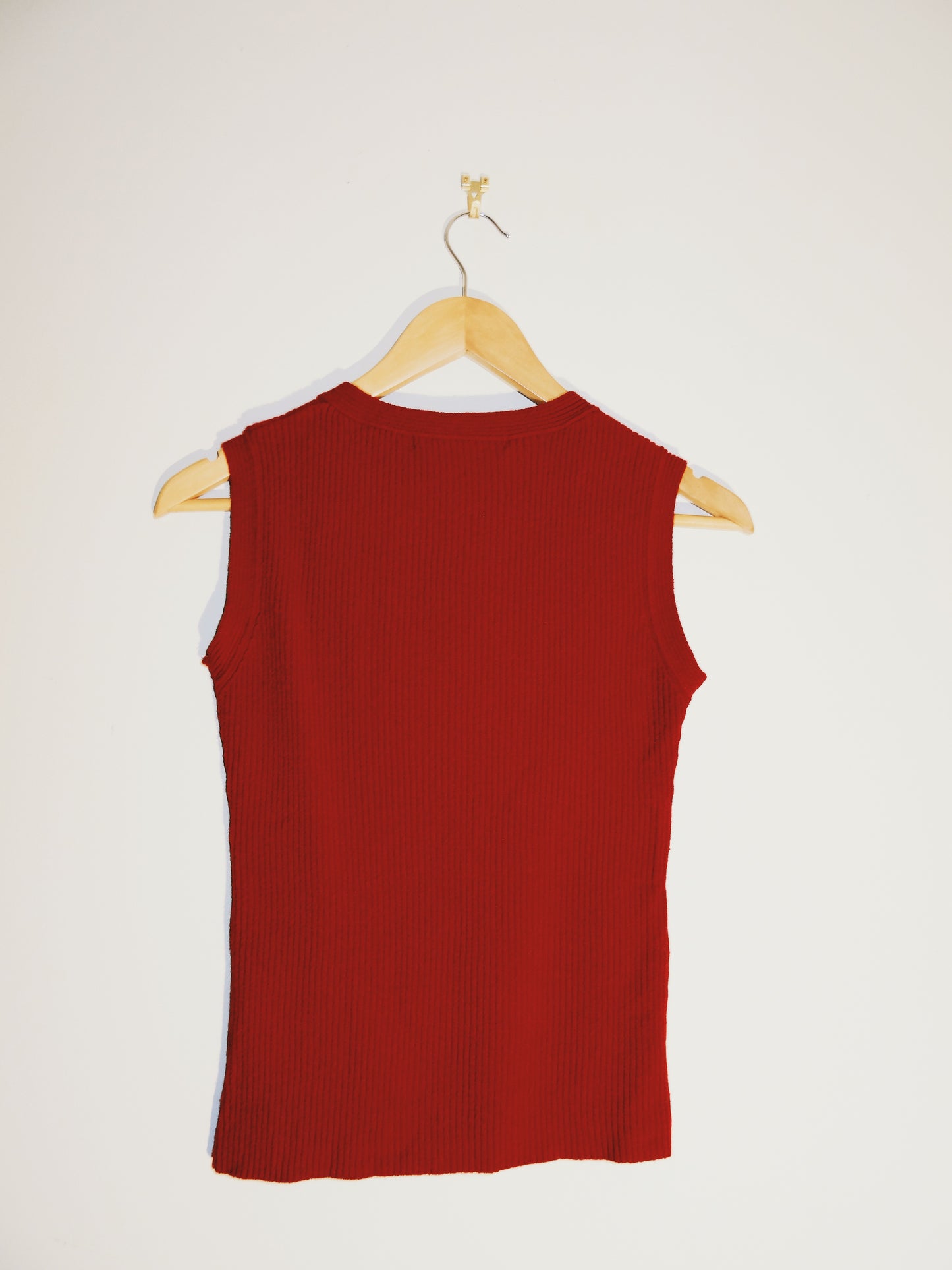 Ribbed Red Tank (Size Med)