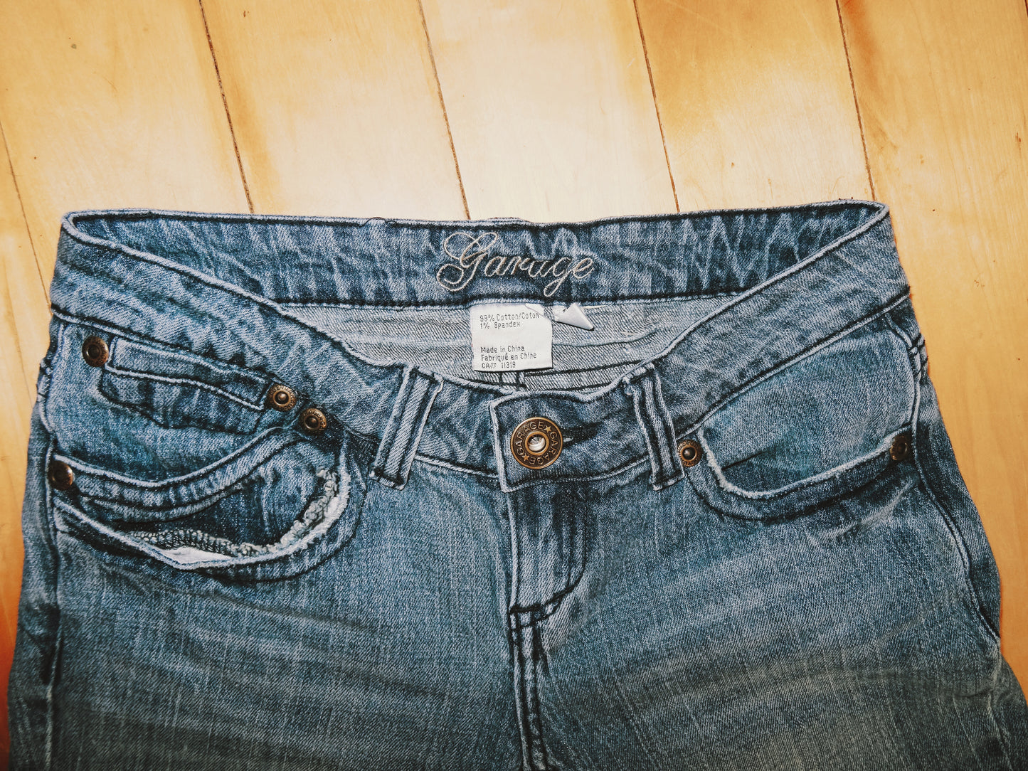 Low Rise Bootcut Denim (Size 26)