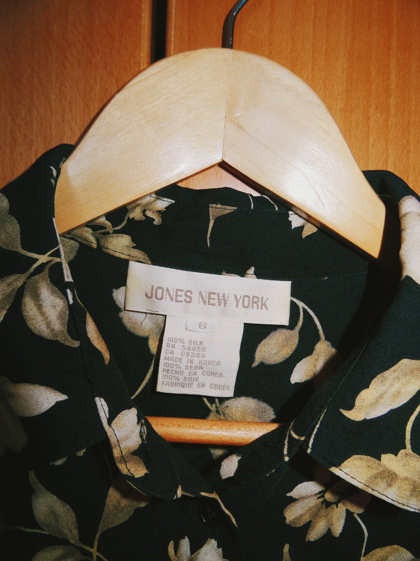 Light Floral Blouse (size 2/4)