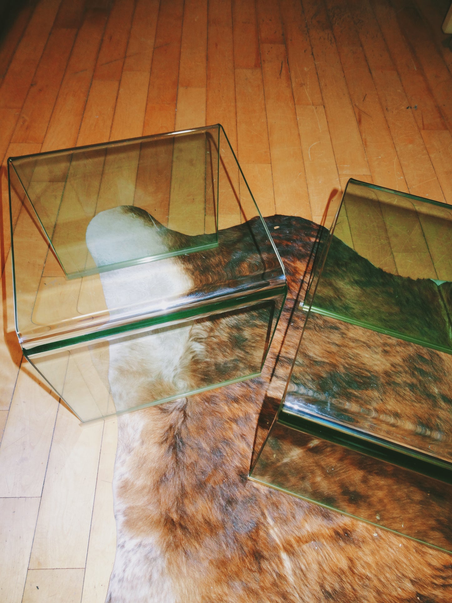 Set of Two Glass Nesting Side Tables