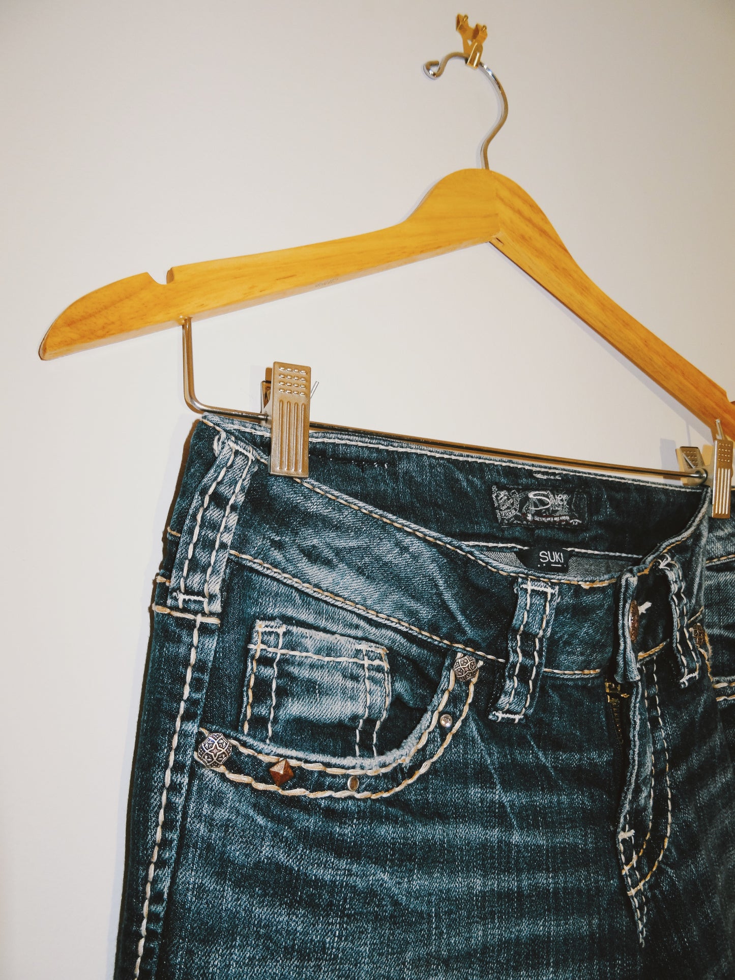 Suki Jeans 26W x 33L