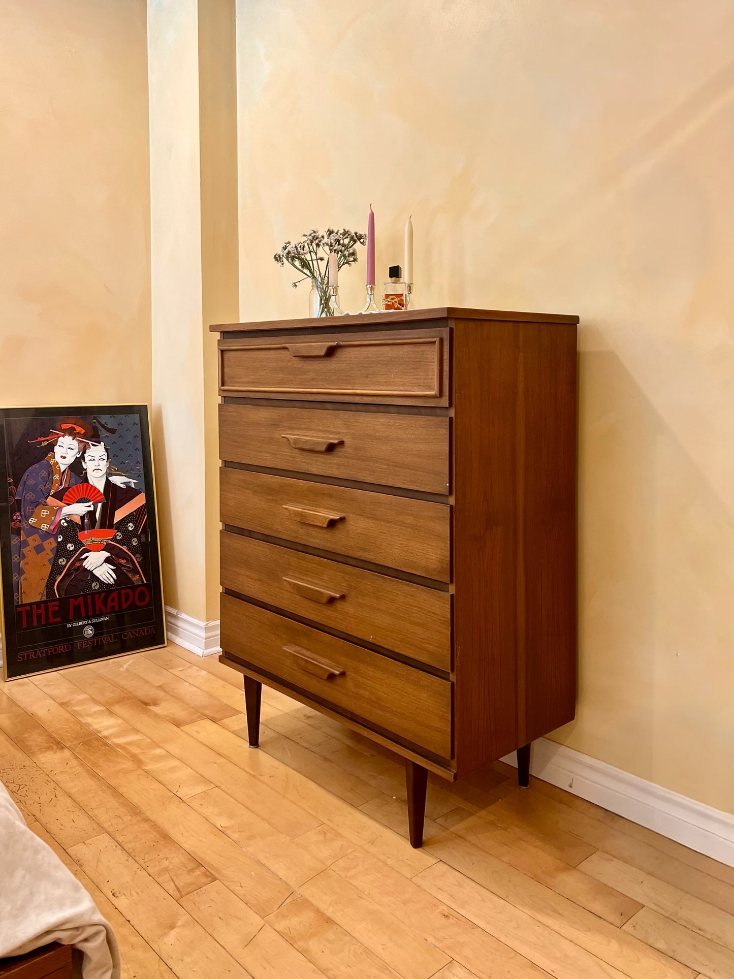 Walnut Bedroom Set (Three Pieces)
