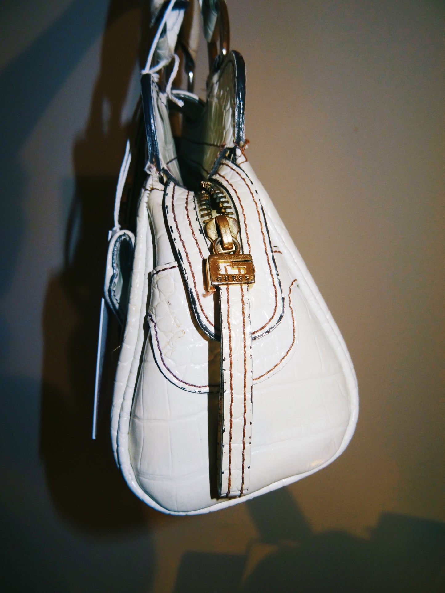 White GUESS Shoulder Bag