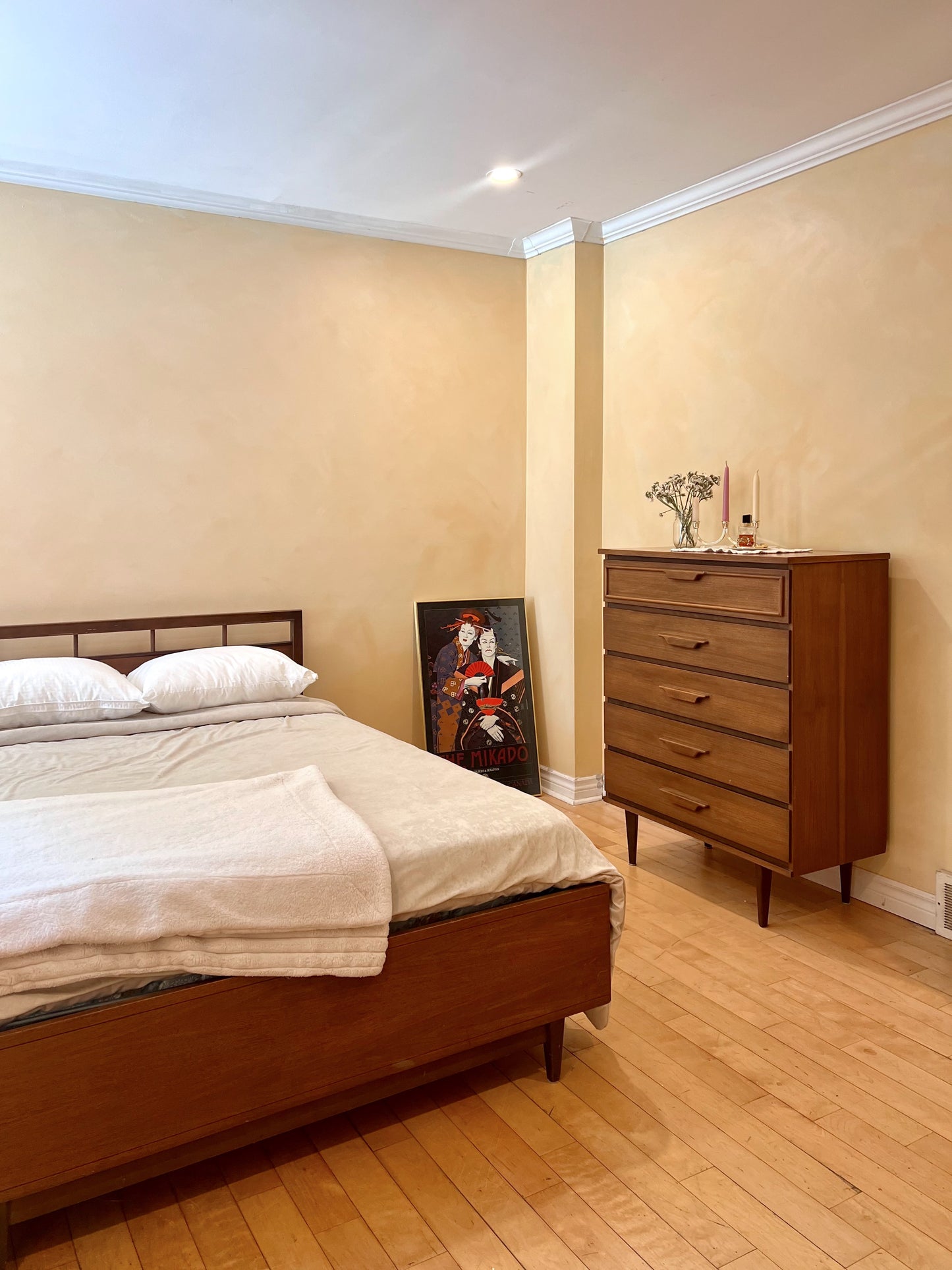 Walnut Bedroom Set (Three Pieces)