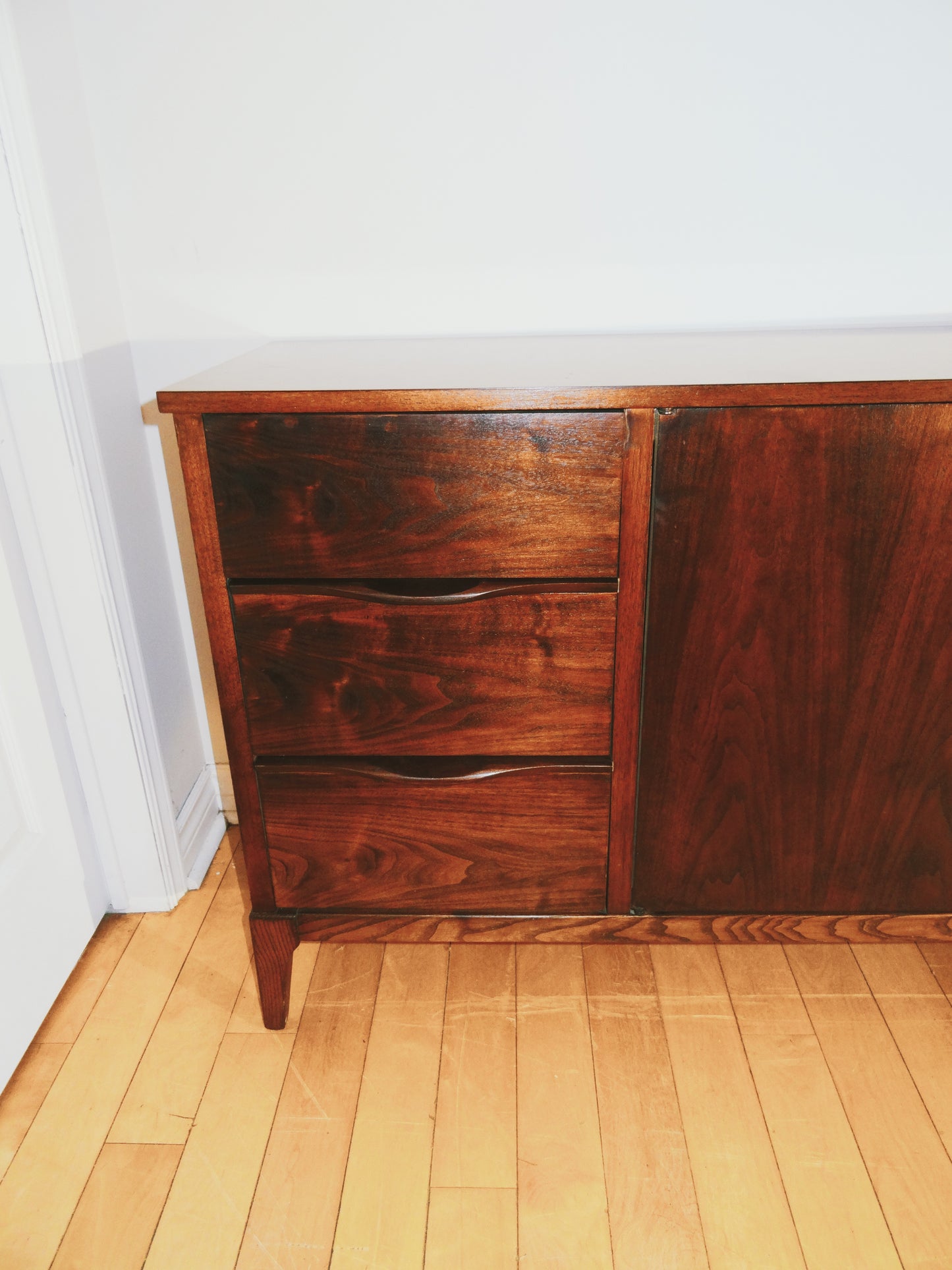 Mid Century Style Detachable Hutch/ Cabinet