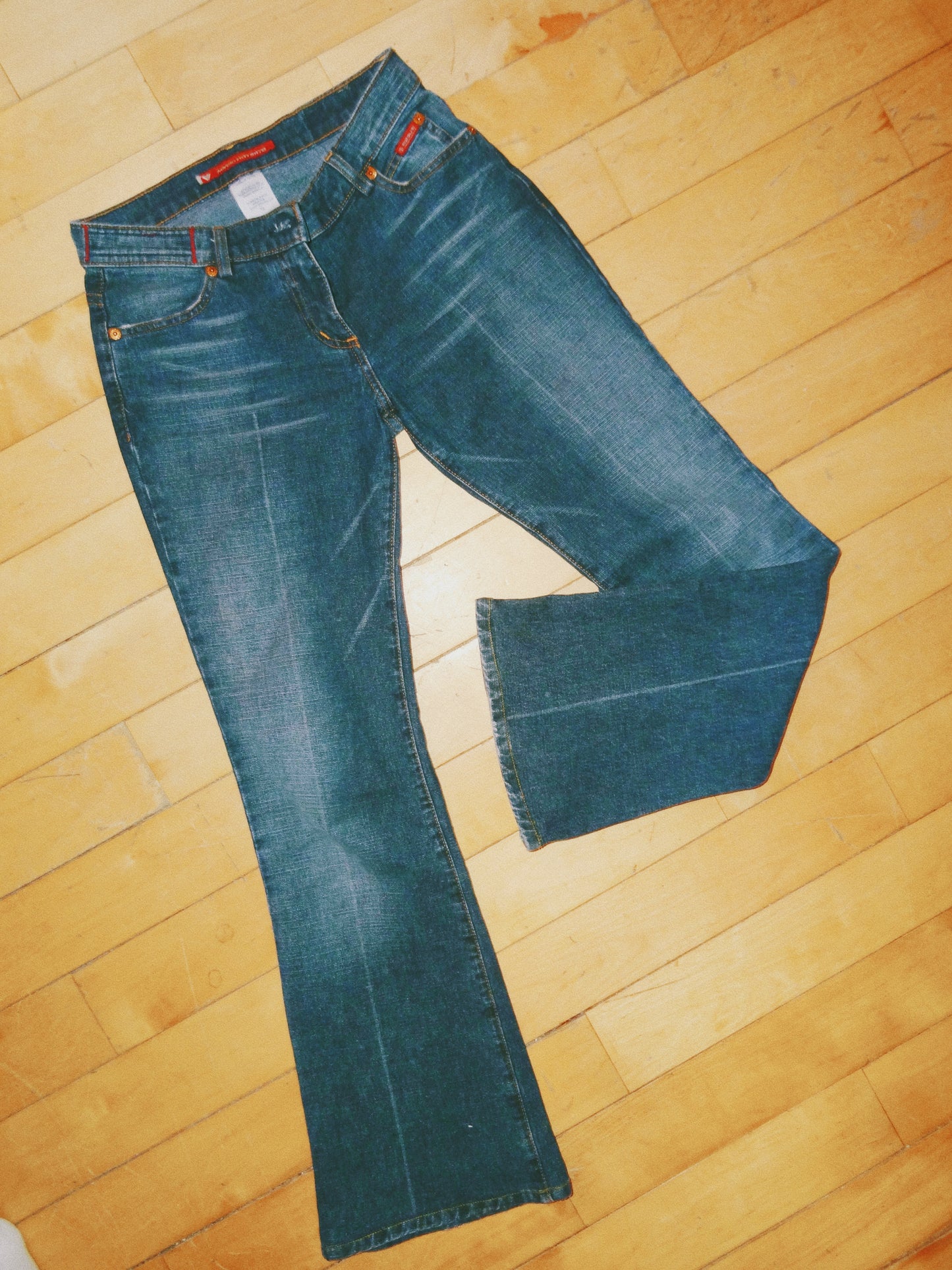 Vintage Guess Jeans (size 27)