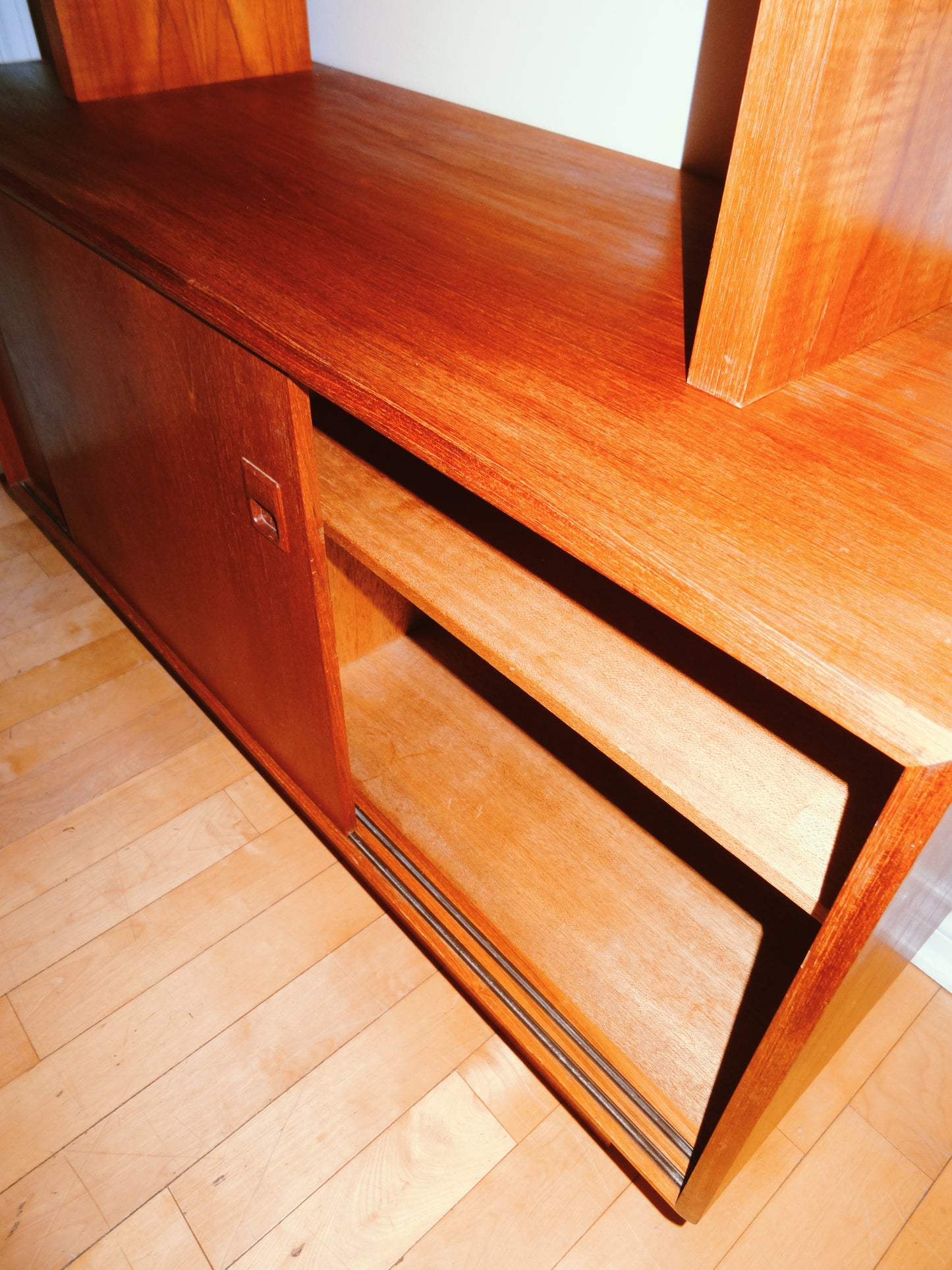 Solid Teak Hutch