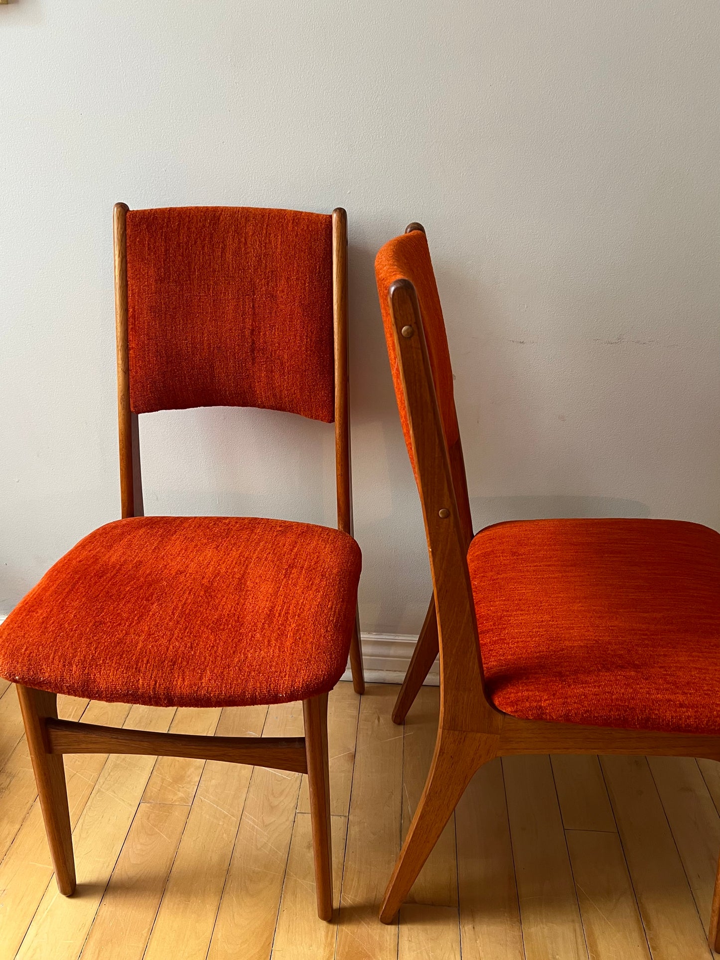 Mid Century Set of Four Teak Burnt Orange Dining Chairs