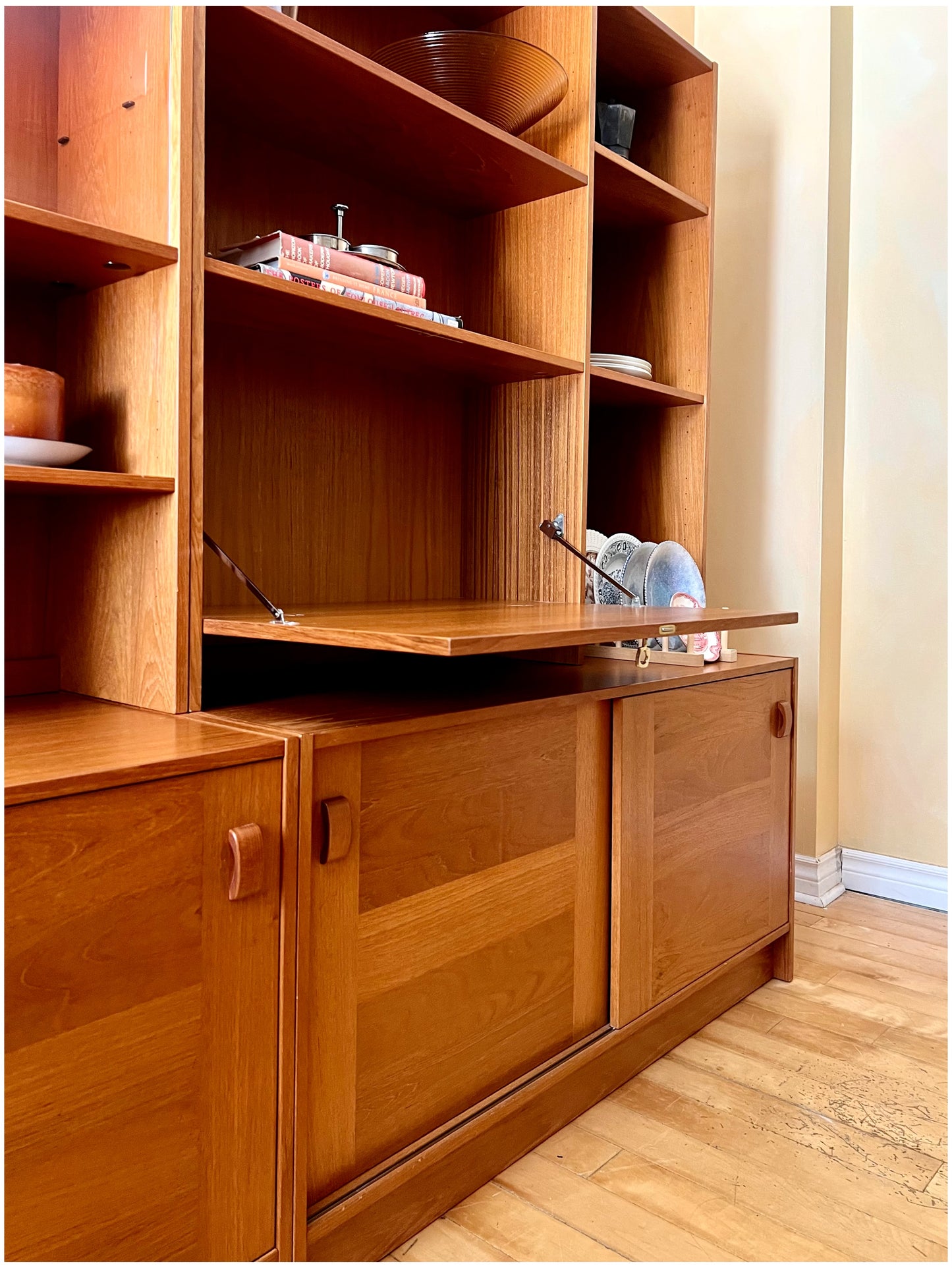 Domino Mobler Set of Two Teak Wall Unit